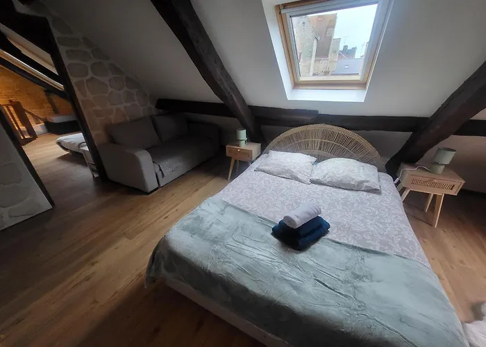 Centre Historique A Proximite A Pied De